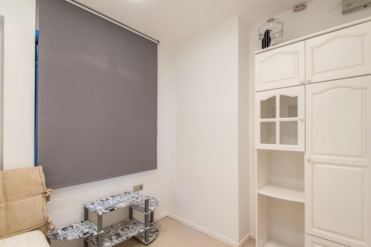 Top Center Apartment Next To Vitosha Boulevard Sofia Bagian luar foto