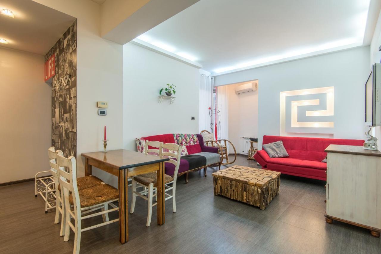 Top Center Apartment Next To Vitosha Boulevard Sofia Bagian luar foto